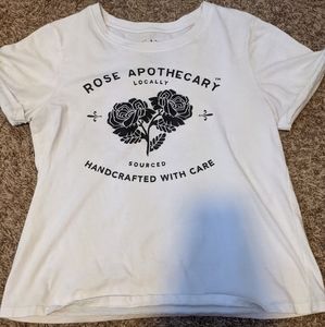 Official Schitts Creek "Rose apothecary" t-shirt